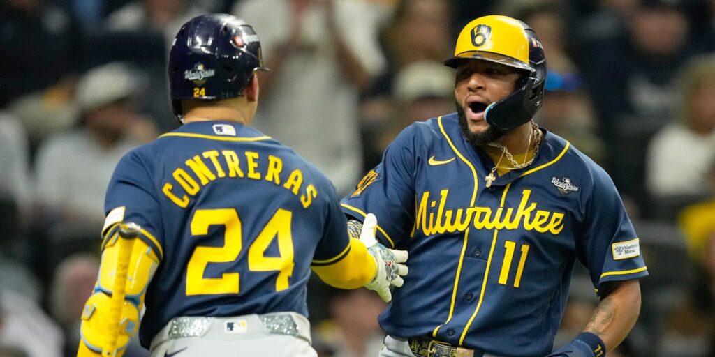 Stats and facts from Brewers’ World Series Game 3 win Stats and facts from Brewers' World Series Game 3 win